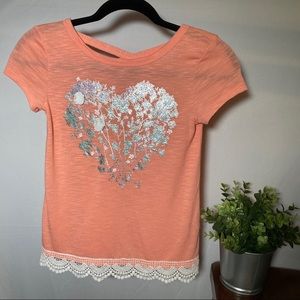 🪴3/$15 Mudd Girls flower heart t-shirt